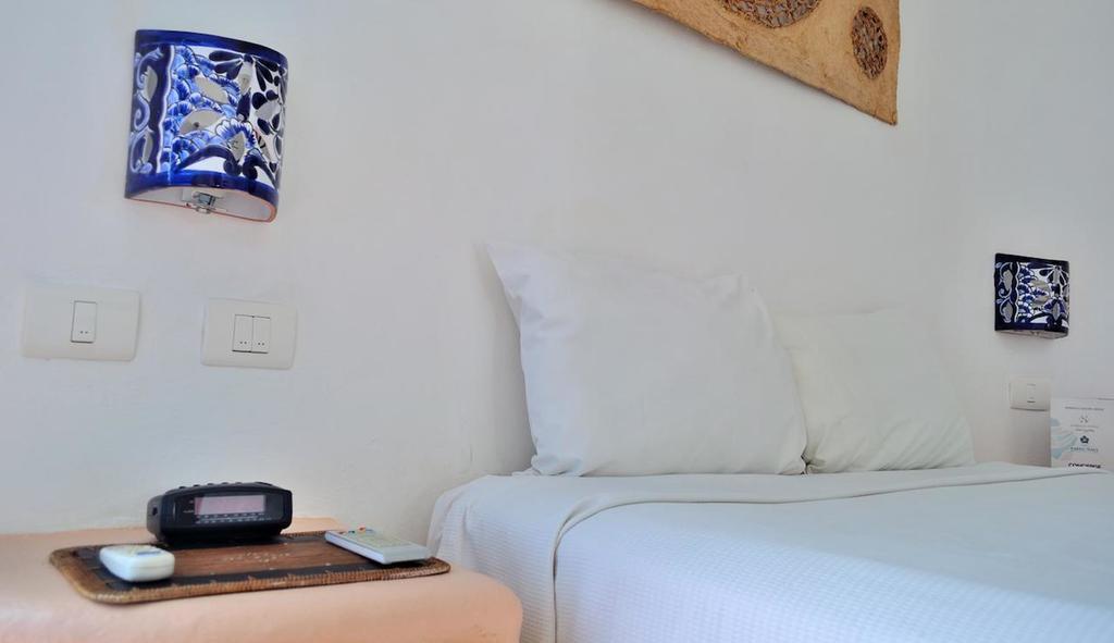 Aqualuna Boutique Hotel By Sunrise (Adults Only) بلايا ديل كارمن المظهر الخارجي الصورة
