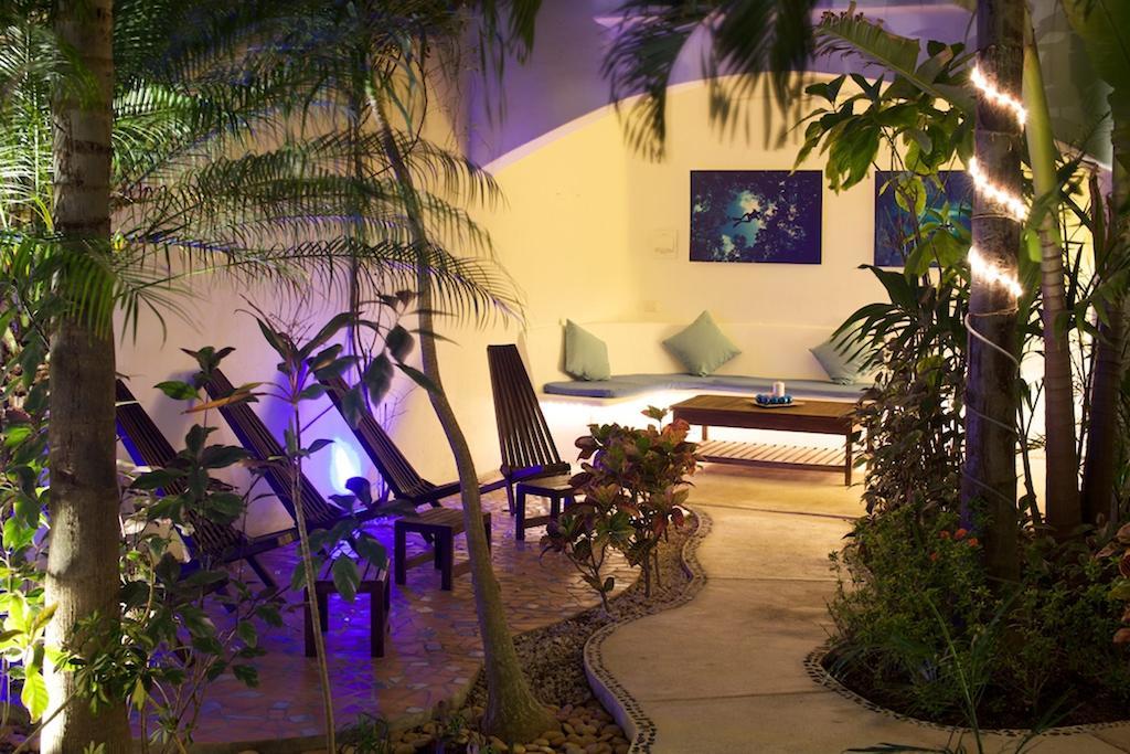 Aqualuna Boutique Hotel By Sunrise (Adults Only) بلايا ديل كارمن المظهر الداخلي الصورة